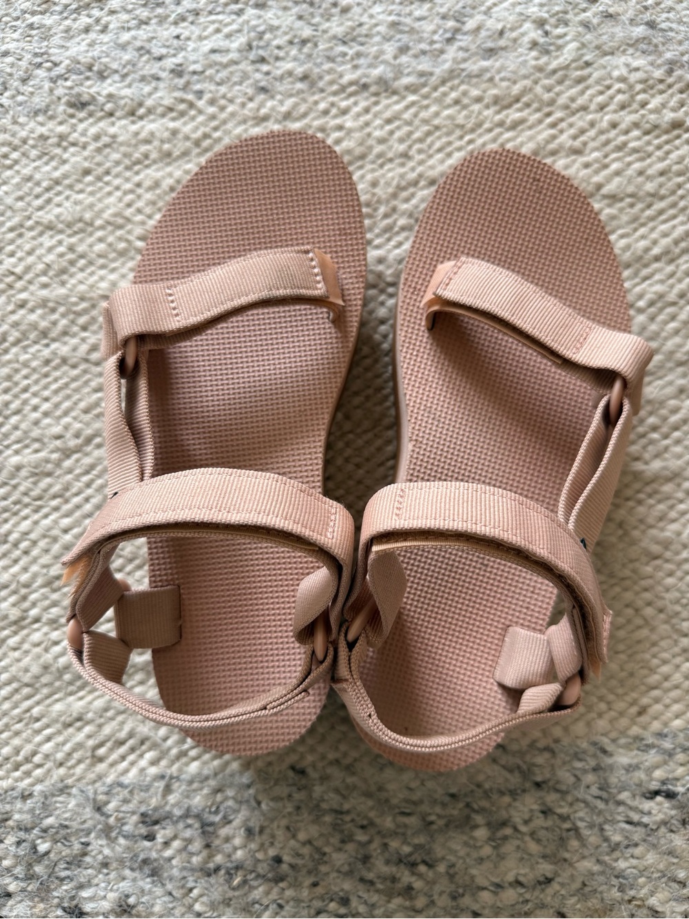 TEVA Women’s universal platform sandal in maple blush/lion